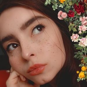 Meet your Posher, Devin